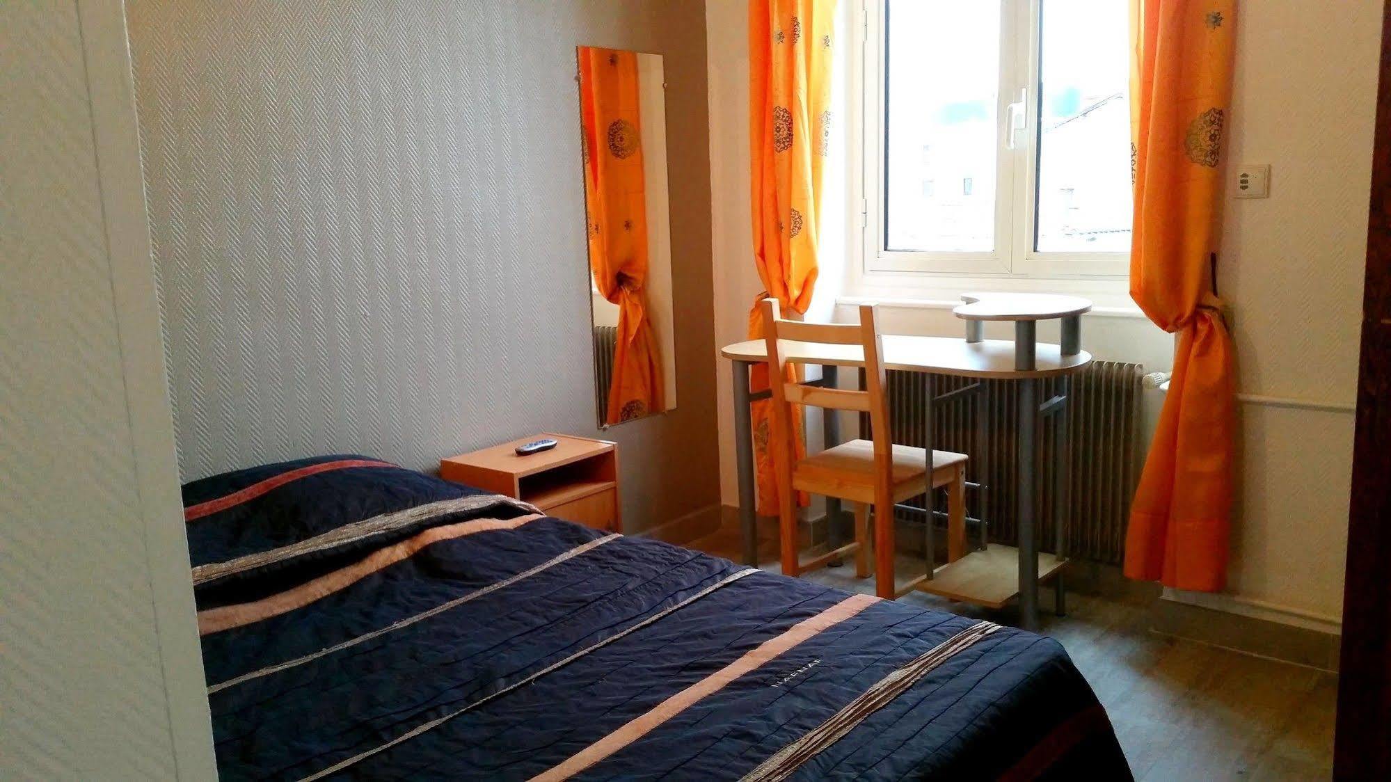 Hotel D'Alsace Villeurbanne Eksteriør billede